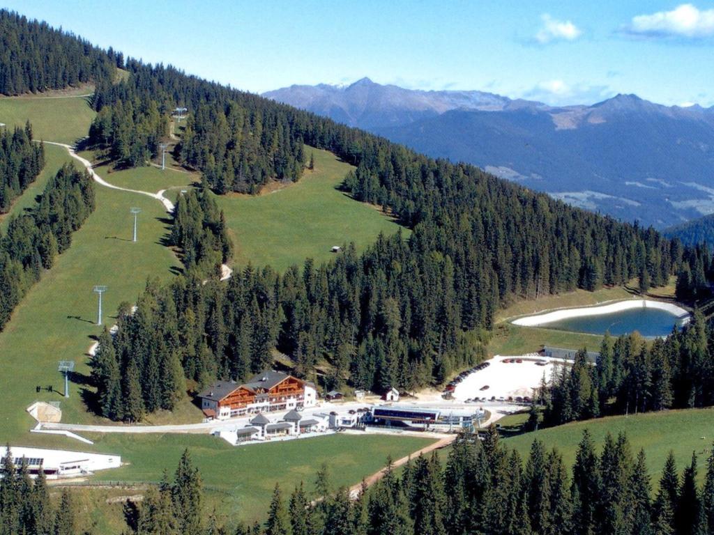 Hotel Ju Furcia Сан-Віджиліо-ді-Мареббе Екстер'єр фото